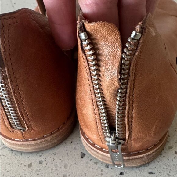 Sofft Cognac Brown Leather Sandals Open Toe Casual Comfortable Women’s Size 10M - Picture 10 of 12